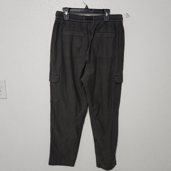 NWT Athleta Farralon  cargo crop size 6 - Picture 6 of 13